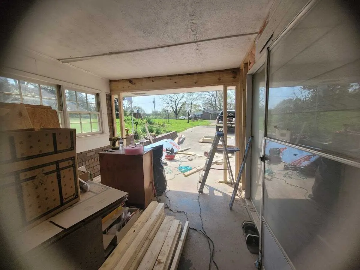 Air movers and dehumidifier for Water Mitigation Services in West Livingston